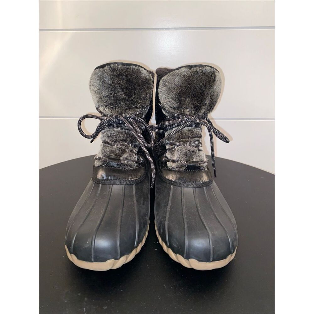 Bare Traps Women's Flash Duck Boots (Black) Size 11 NWOT
